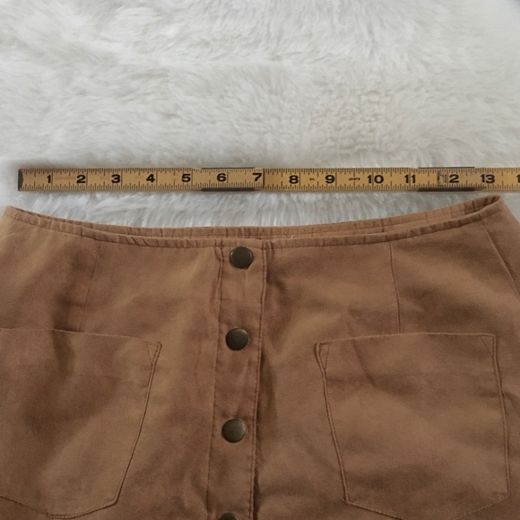 Sadie Robertson mini skirt - Picture 8 of 11